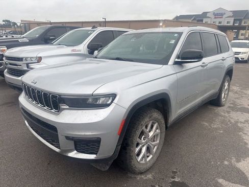 Used 2021 Jeep Grand Cherokee L Limited AWD/4WD image 3