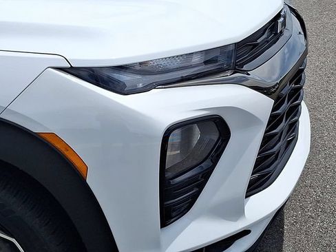 Used 2023 Chevrolet TrailBlazer RS w/ Convenience Package FWD image 29