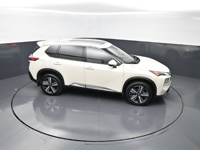 Certified 2023 Nissan Rogue Platinum w/ Platinum Premium Package AWD/4WD image 26