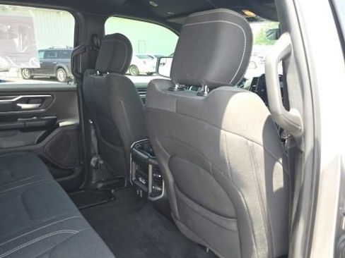 Used 2022 RAM 1500 Big Horn AWD/4WD image 30
