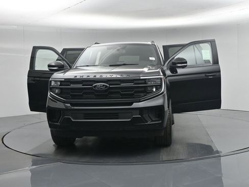 New 2026 Ford Expedition Max Platinum AWD/4WD image 34