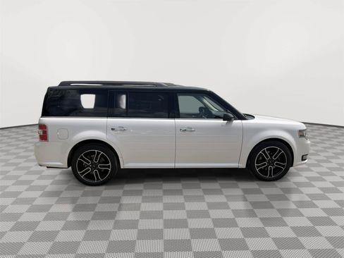 Used 2015 Ford Flex Limited w/ Equipment Group 302A AWD/4WD image 8