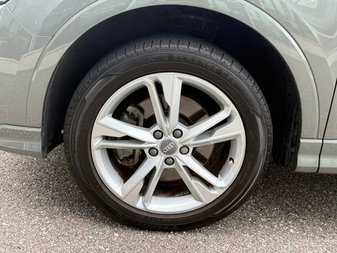 Used 2020 Audi Q3 2.0T Premium w/ Convenience Package image 32