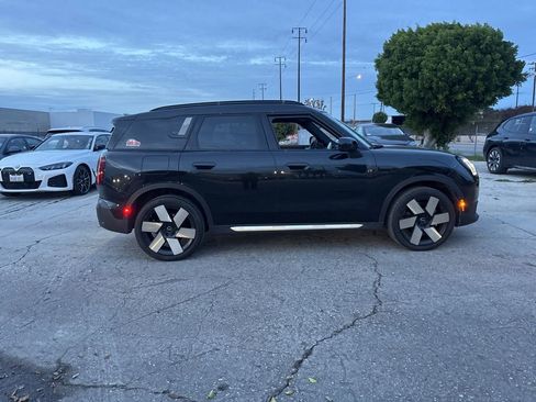 Used 2025 MINI Cooper Countryman S w/ Comfort Package Max image 6