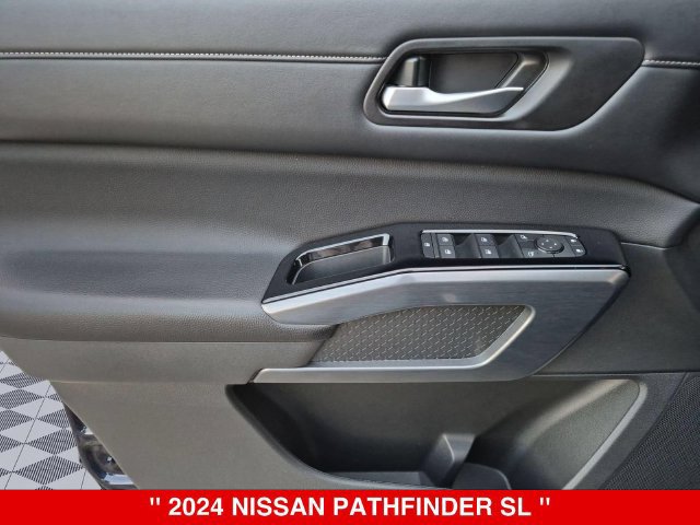 Certified 2024 Nissan Pathfinder SL AWD/4WD image 12