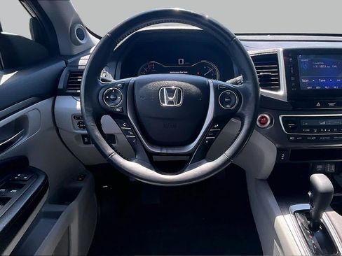 Used 2017 Honda Pilot EX-L image 6