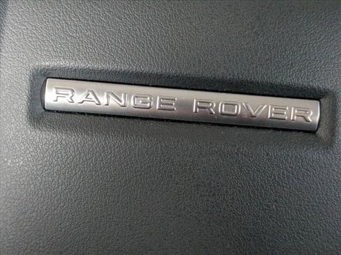 Used 2014 Land Rover Range Rover Sport Supercharged image 11