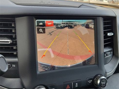 Used 2024 RAM 3500 Tradesman w/ Chrome Appearance Group image 7