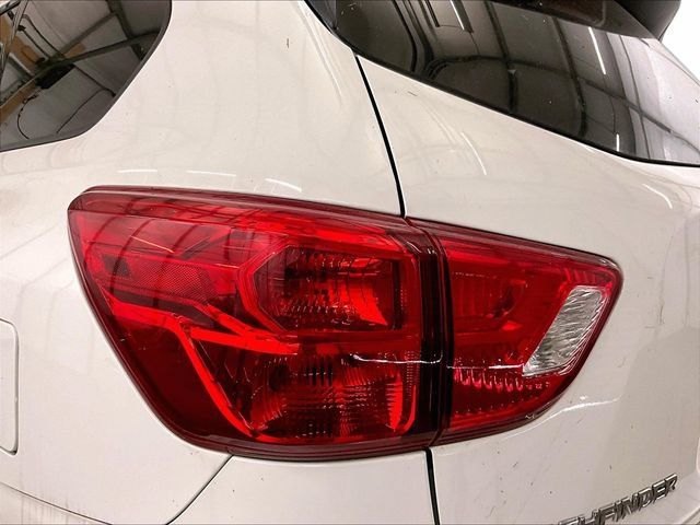 Used 2020 Nissan Pathfinder SV AWD/4WD image 29