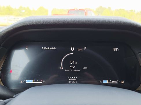 Used 2024 Jeep Grand Cherokee Altitude image 24