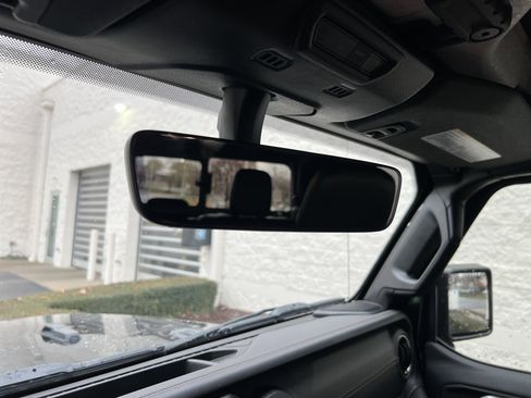 Certified 2023 Jeep Gladiator Overland image 27