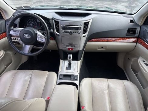 Used 2011 Subaru Outback 3.6R Limited w/ PWR Moonroof Pkg image 8