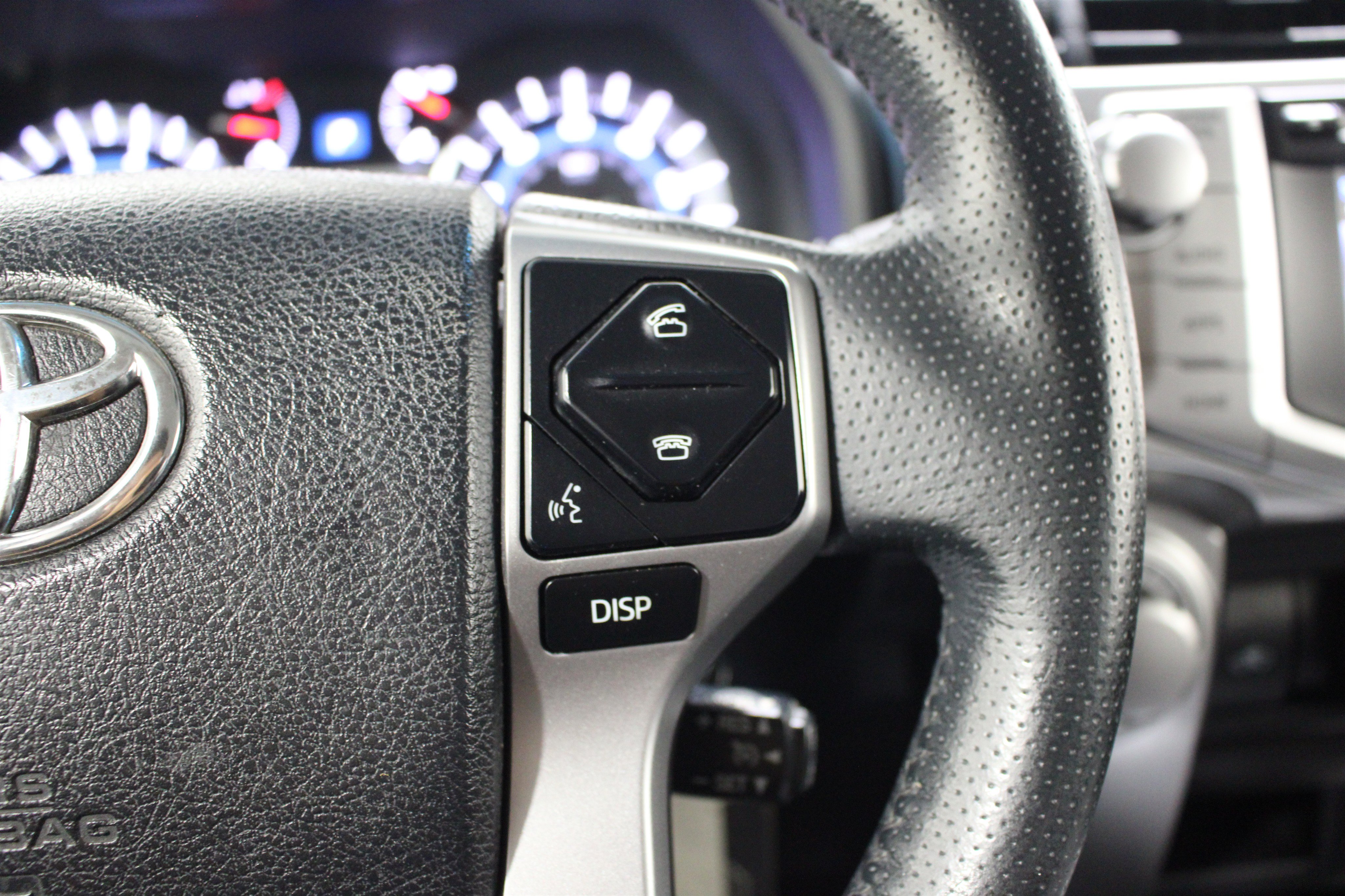 Used 2019 Toyota 4Runner SR5 Premium AWD/4WD image 12