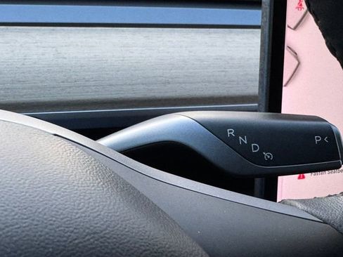 Used 2021 Tesla Model Y Performance image 20