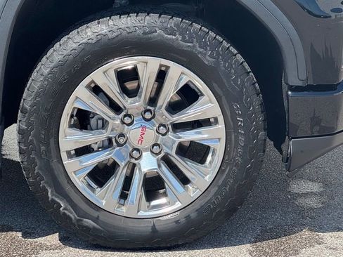 Used 2022 GMC Sierra 1500 Denali image 3