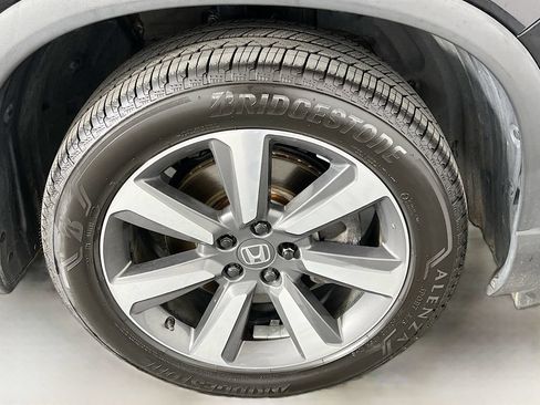 Used 2023 Honda Pilot Elite image 39