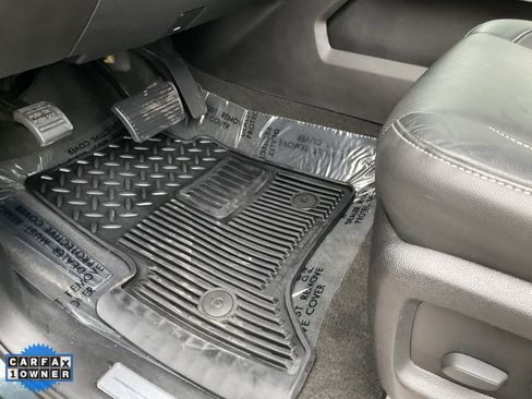 Used 2018 Chevrolet Silverado 2500 LTZ w/ Duramax Plus Package image 24