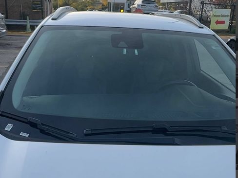 Used 2020 Buick Encore GX Select FWD image 5