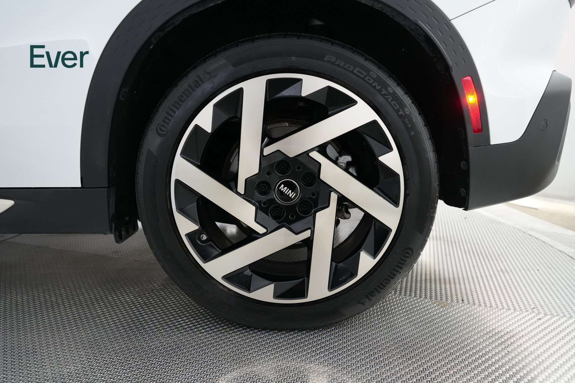 Used 2025 MINI Cooper Countryman SE AWD/4WD image 9