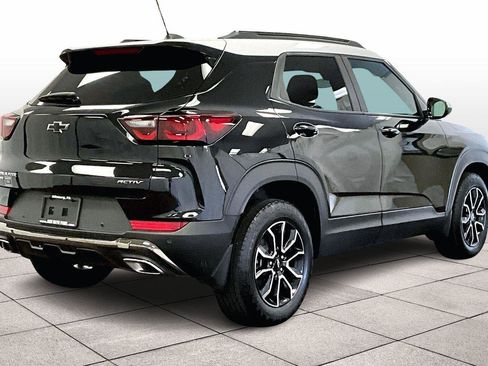 Used 2025 Chevrolet TrailBlazer ACTIV w/ Driver Confidence Package image 11