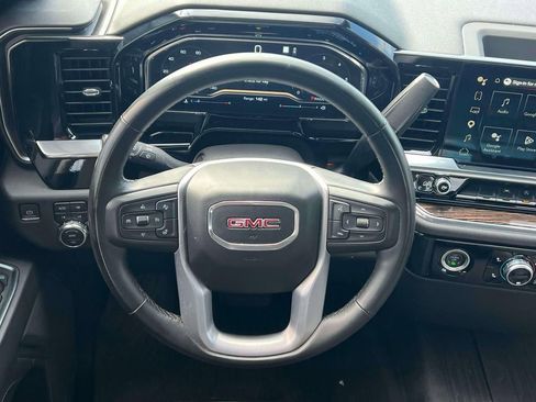 Used 2023 GMC Sierra 1500 Elevation AWD/4WD image 13