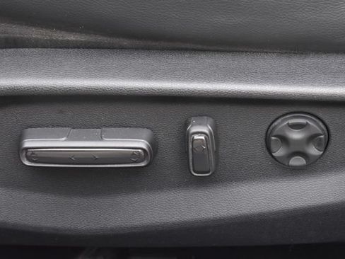 Used 2018 Honda Accord Touring image 23