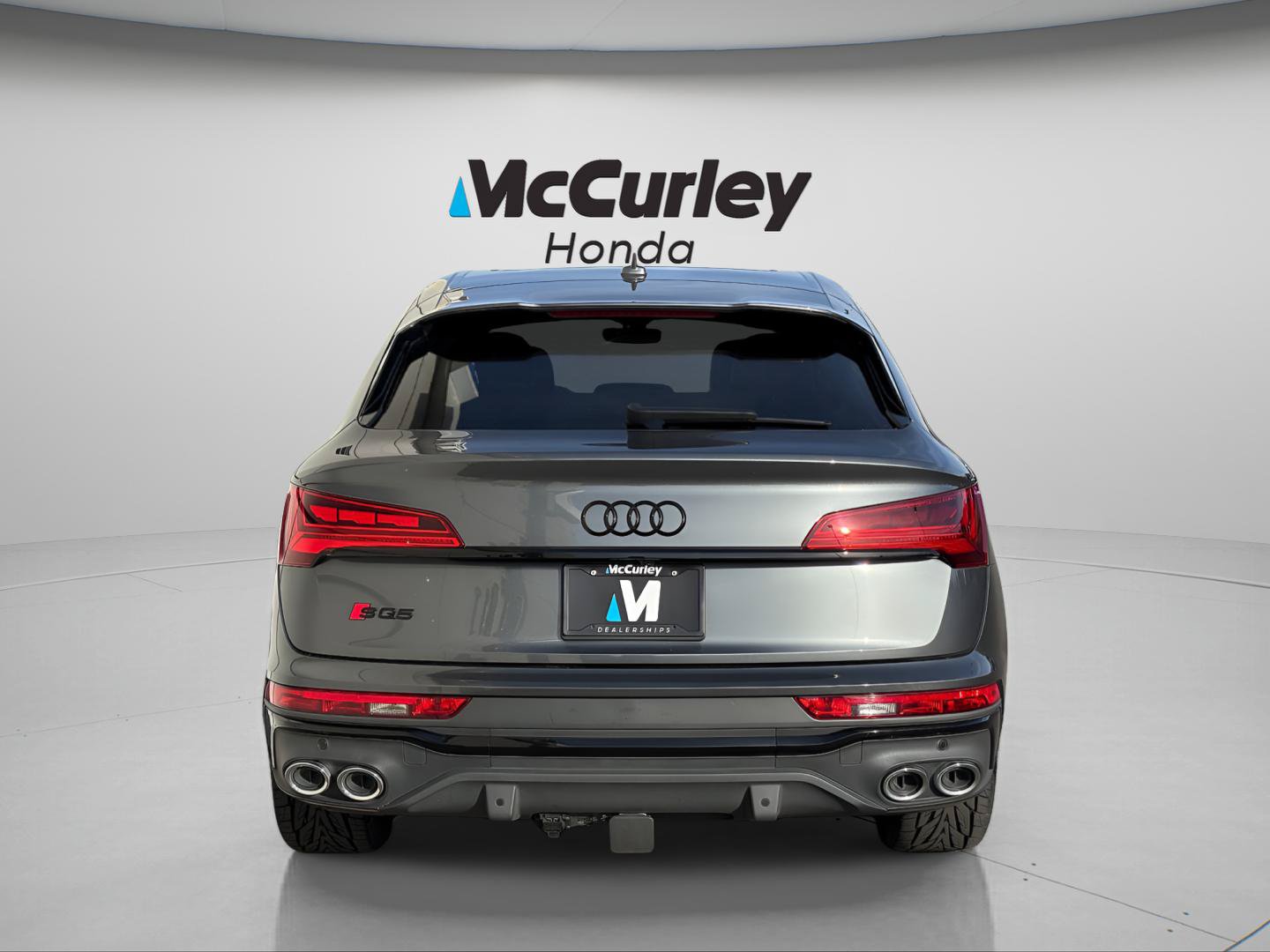 Used 2024 Audi SQ5 Prestige AWD/4WD image 4