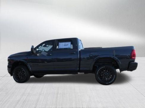 New 2026 RAM 2500 Limited AWD/4WD image 7