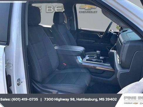 Used 2024 Chevrolet Silverado 1500 RST w/ Convenience Package II AWD/4WD image 7