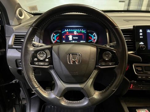 Used 2022 Honda Pilot Touring image 23