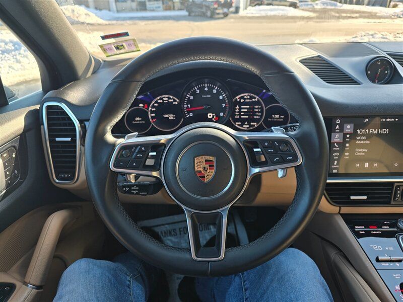 Used 2019 Porsche Cayenne AWD/4WD image 35