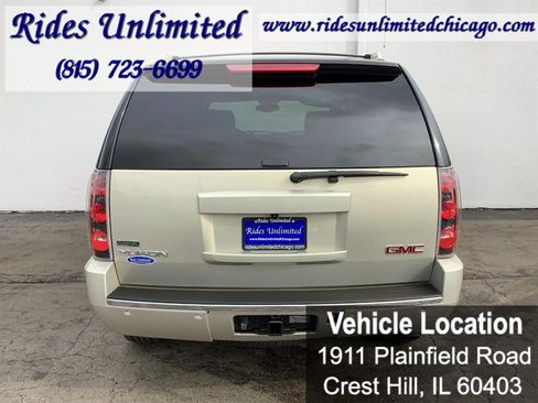 Used 2010 GMC Yukon Denali AWD/4WD image 6