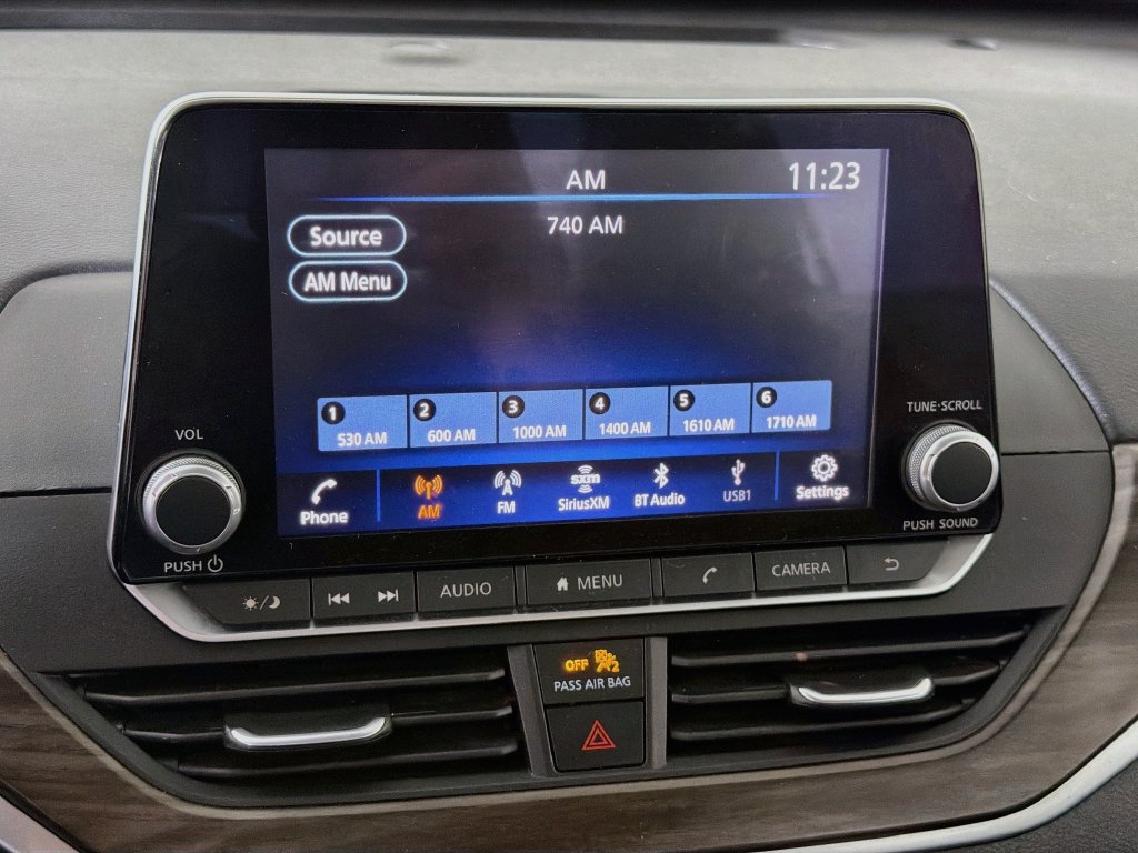 Used 2023 Nissan Altima 2.5 SV FWD image 17