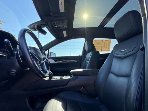 Used 2022 Cadillac XT5 Sportv w/ Technology Package AWD/4WD image 19