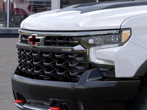 New 2026 Chevrolet Silverado 1500 ZR2 image 37