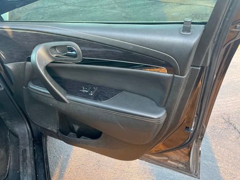 Used 2017 Buick Enclave Leather w/ Trailering Package image 30