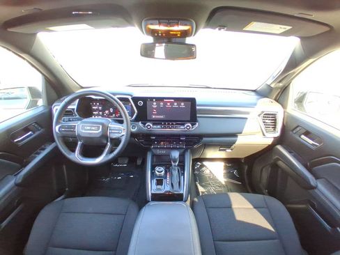 Used 2024 GMC Canyon Elevation AWD/4WD image 12