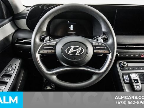 Used 2025 Hyundai Palisade SE FWD image 24