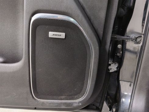 Used 2015 GMC Sierra 2500 Denali w/ Duramax Plus Package image 33