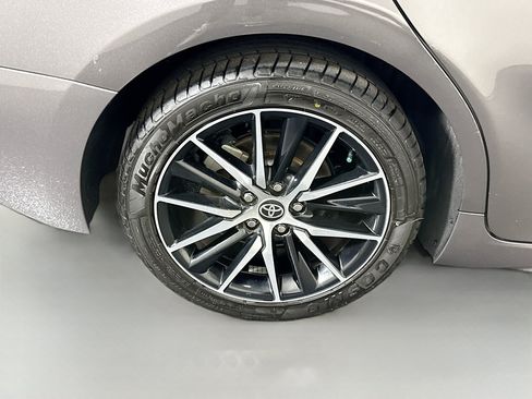 Used 2023 Toyota Camry SE FWD image 32