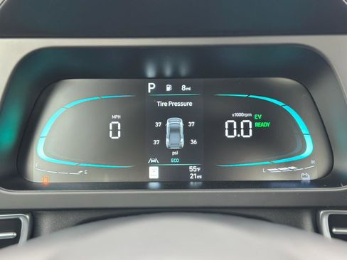 New 2025 Hyundai Elantra Blue image 12