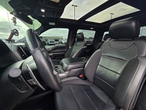 Used 2019 Ford F150 Raptor w/ Equipment Group 802A Luxury image 22