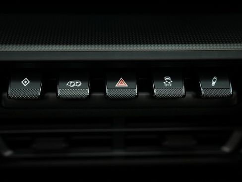 Used 2022 Porsche 911 Targa 4 GTS image 46