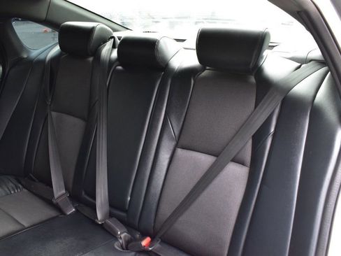 Used 2018 Honda Accord Sport image 20