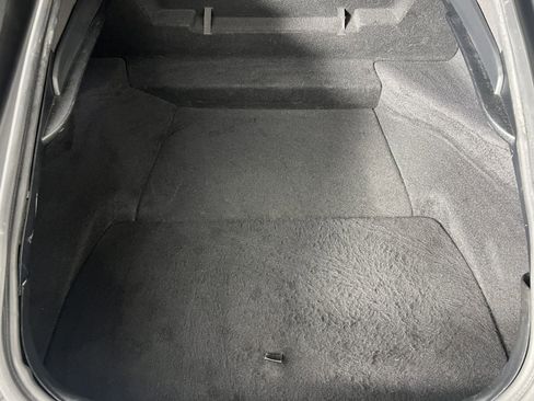 Used 2021 Jaguar F-TYPE R image 19