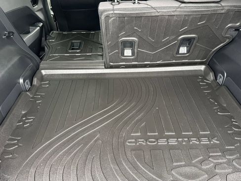 Used 2024 Subaru Crosstrek 2.0i Premium image 15