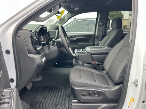 Used 2024 GMC Sierra 1500 Elevation AWD/4WD image 11