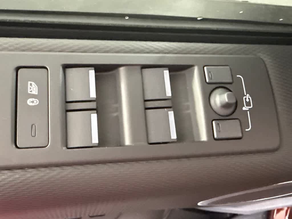 New 2026 Land Rover Discovery Limited Edition AWD/4WD image 33