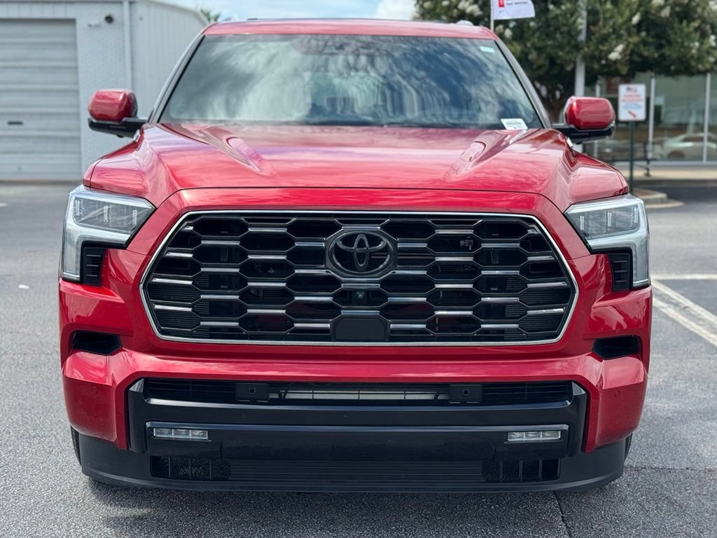 Used 2025 Toyota Sequoia Platinum AWD/4WD image 4