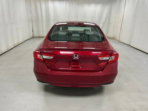 Used 2020 Honda Accord EX image 6